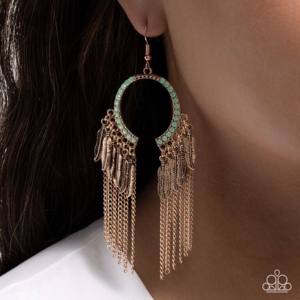 NWT PAPARAZZI FREE - SPIRITED FRINGE EARRINGS